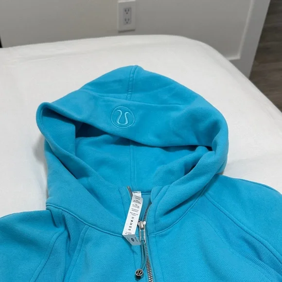 Lululemon Women’s Scuba Half-Zip Turquoise Blue Hoodie - Picture 3 of 5